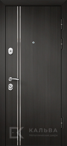 Фото «Стальная дверь венге с хром вставками внутри дуб для квартиры №376»