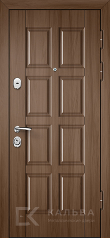 Фото «Железная дверь белая с горизонтальной фрезеровкой и панелью тёмный дуб №547»