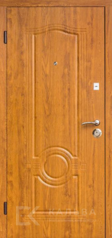 Фото №2 «Входная дверь серый МДФ с филёнками и дуб медовый №66»